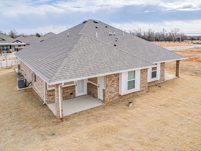 Building Photo - 5821 Goldfinger Rd