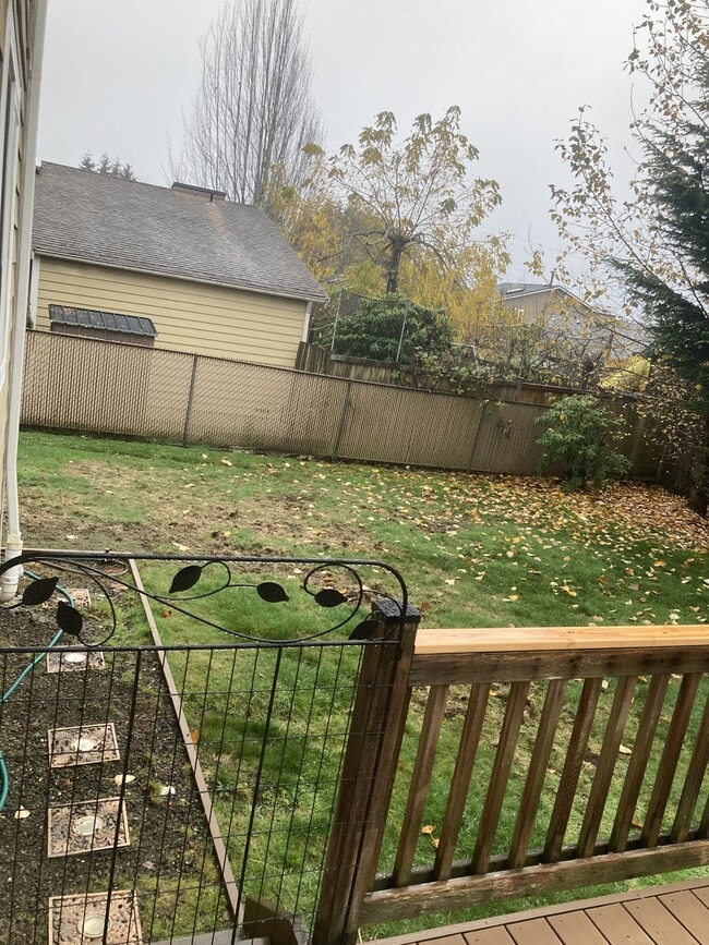 Building Photo - 24215 10th Ave S