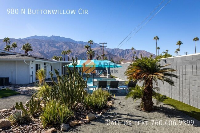 Building Photo - 980 N Buttonwillow Cir