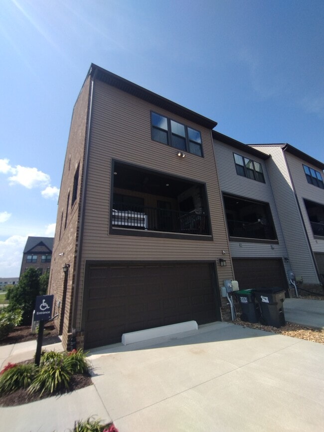Building Photo - 14357 Colonyhouse Blvd