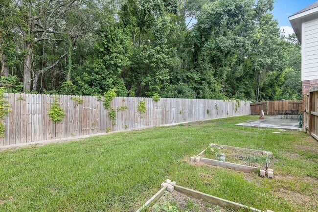 Building Photo - 18111 Stone Trail Manor Dr