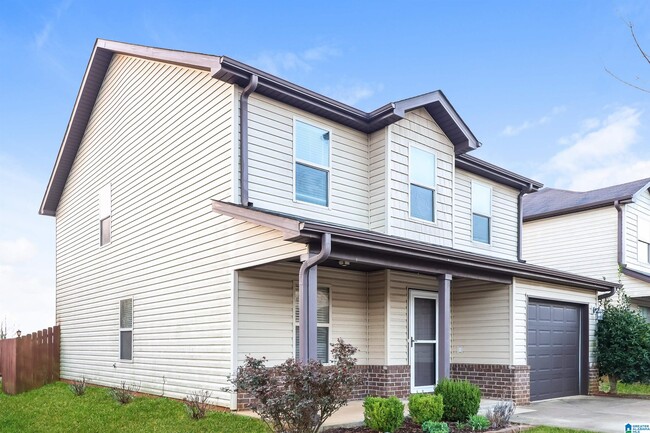 Building Photo - 165 Briar Ridge Ln