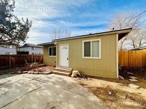 Building Photo - 1423 Locust St