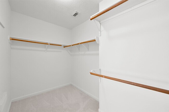 Building Photo - 28807 Hidden Cove Dr