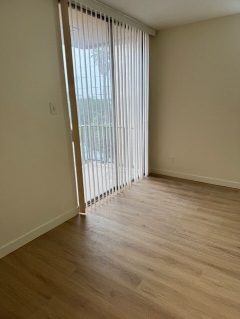 Building Photo - 13401 Victory Blvd