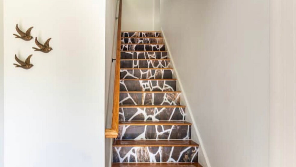 Building Photo - 7 Cushing Dr