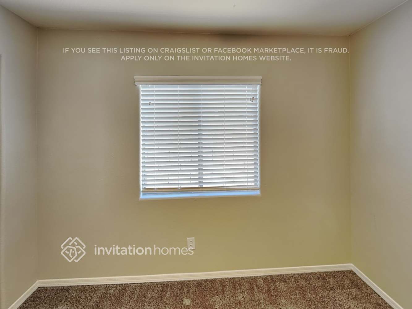 Building Photo - 12724 W Voltaire Ave