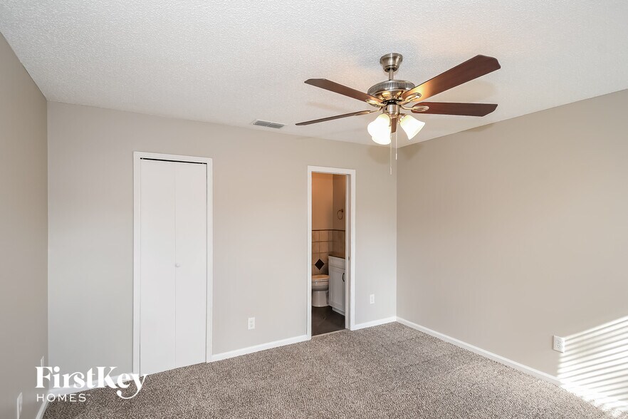 Building Photo - 3233 Puffin Way