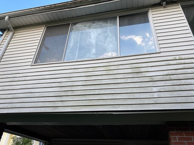 Building Photo - 43-45 Hall Avenue - 45