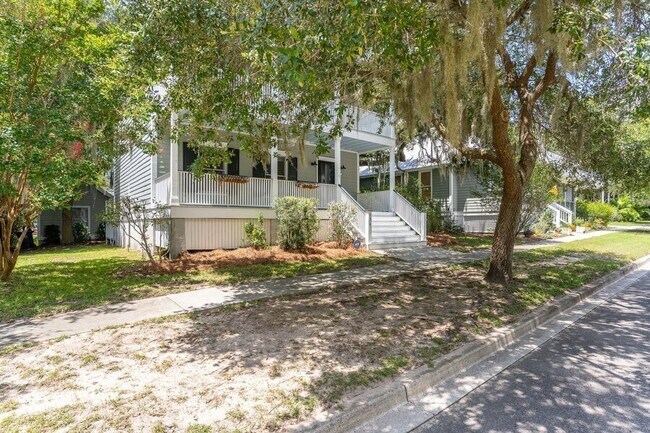 Building Photo - 136 Prescott Dr