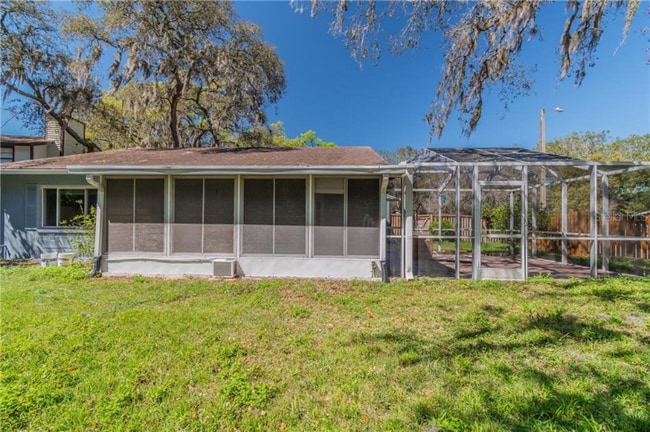 Building Photo - 14729 Tall Tree Dr
