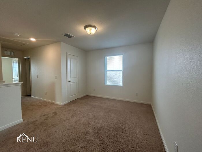 Building Photo - 5135 Firefly Hls