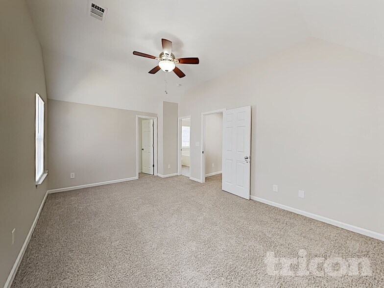 Building Photo - 1481 Mitchell Glen St