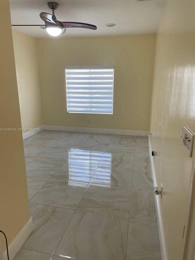 Building Photo - 14562 SW 172nd Ln