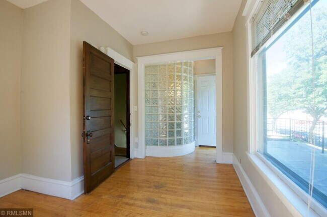 Bedroom 1 with private bathroom - 1165 14th Ave SE