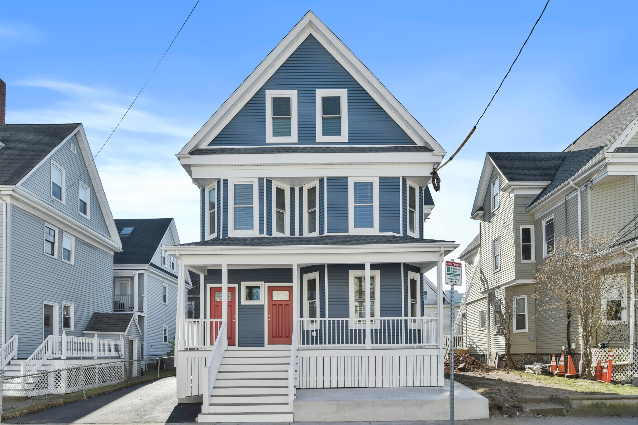 Building Photo - 4 Benson St