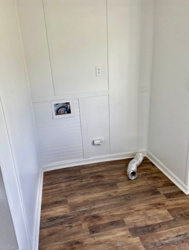 Building Photo - 600 Congress St