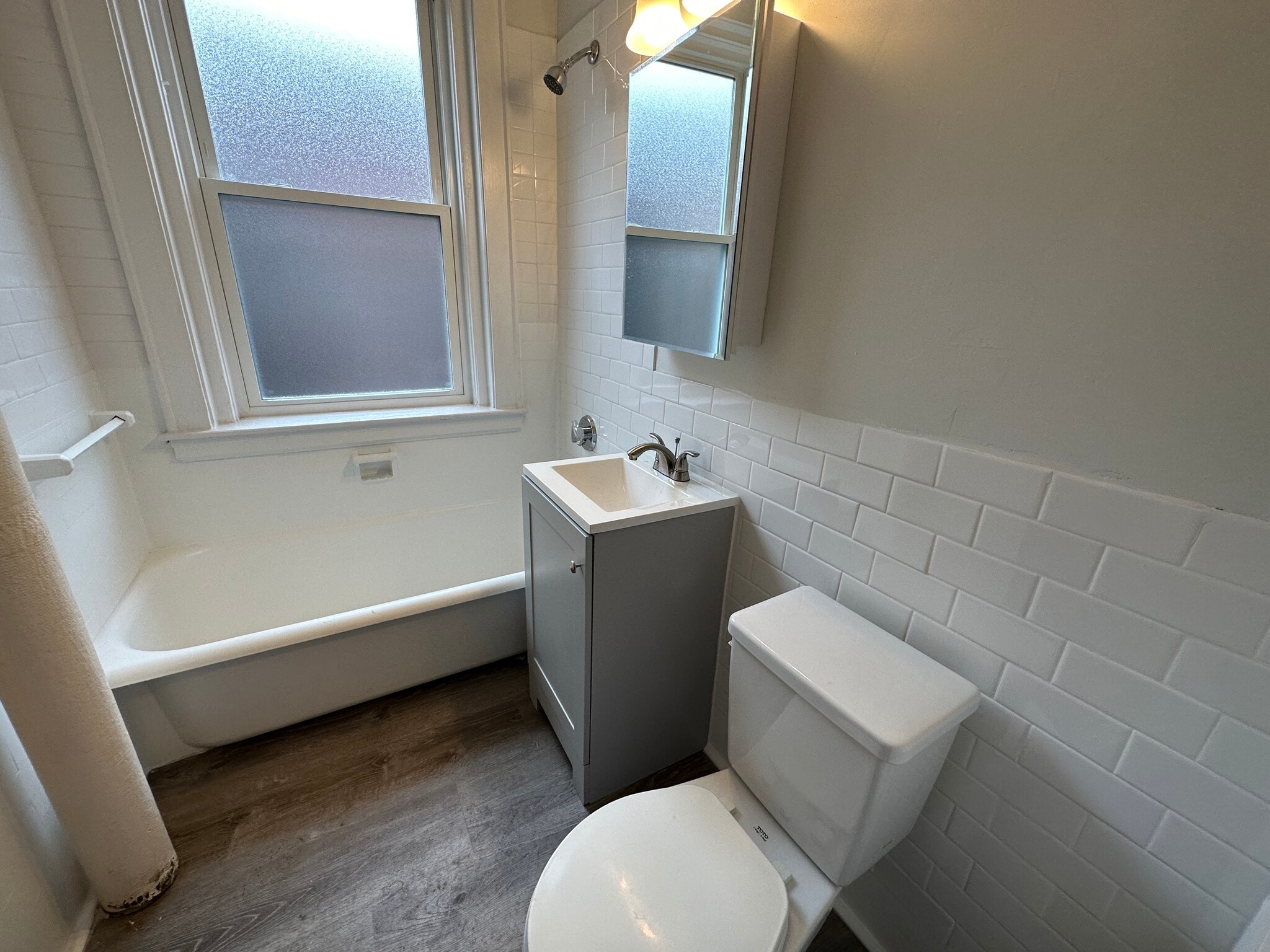 Building Photo - 130 Highland Ave