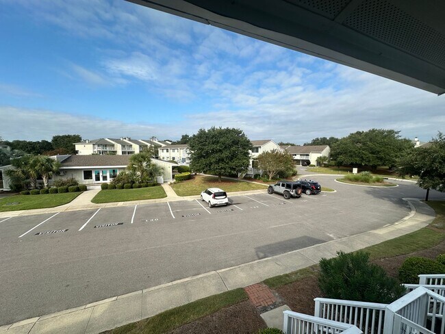 Building Photo - Furnished 3Bd/2Ba Channel Walk Townhome in Wrightsville Beach-NOT A 12 MONTH LEASE. NO STUDENTS. ...