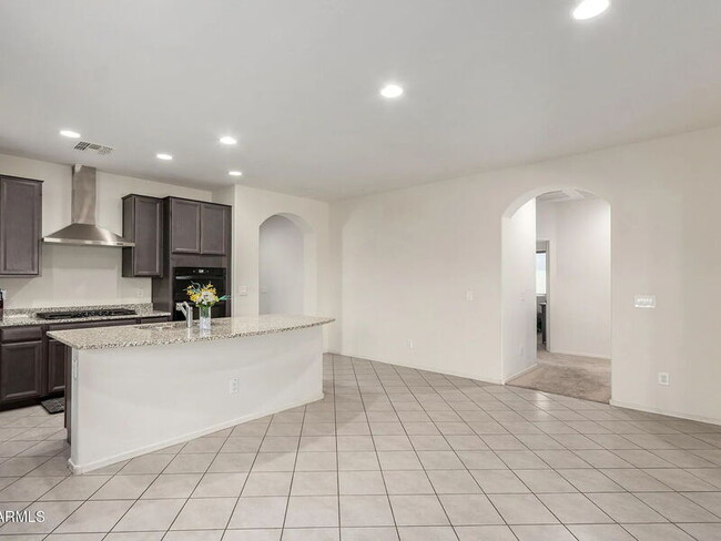 Building Photo - 6645 W Pleasant Oak Ct