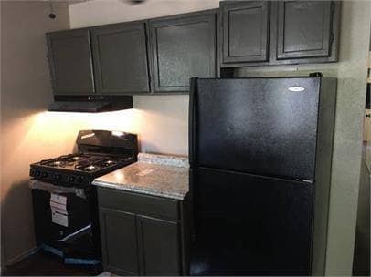 Building Photo - 323 E French Pl