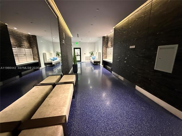 Building Photo - 4301 Collins Ave