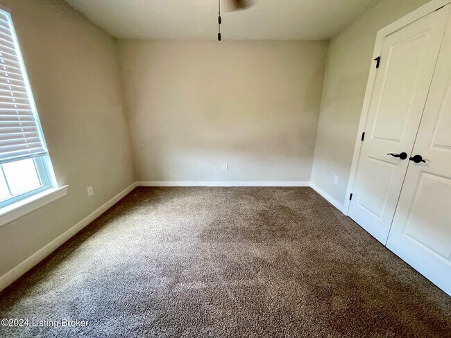 Building Photo - 2717 Bagby Way