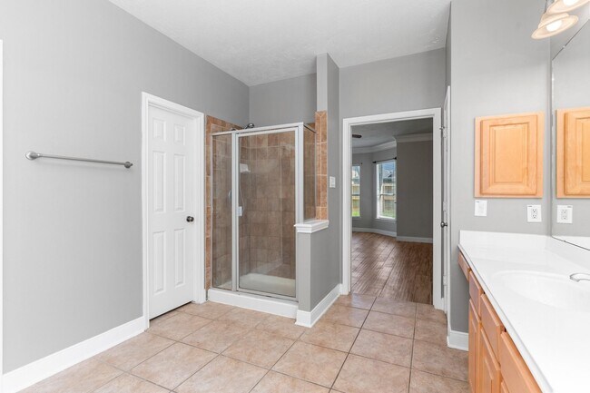 Building Photo - 3531 Shoreview Ln