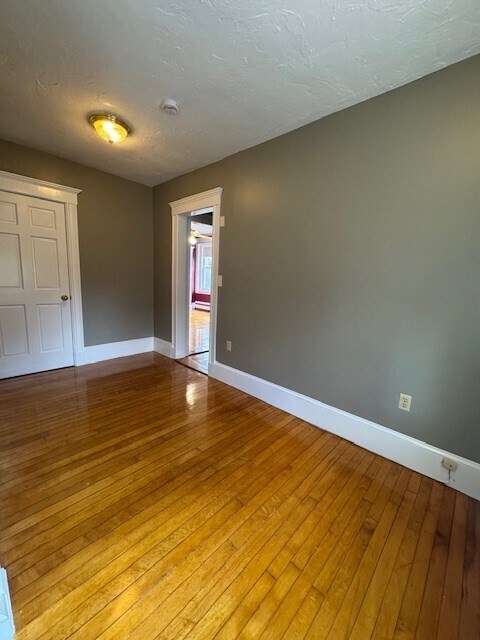 Building Photo - 45 Broad St