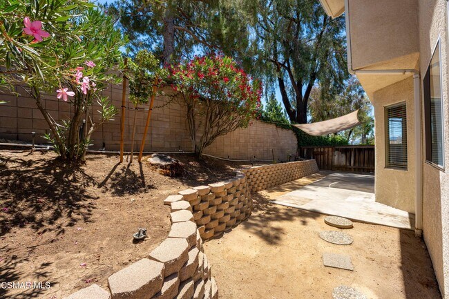 Building Photo - 556 Myrtle Ct