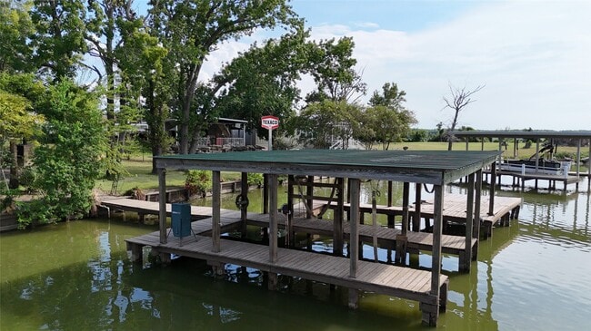 Building Photo - 393 Mason Loop