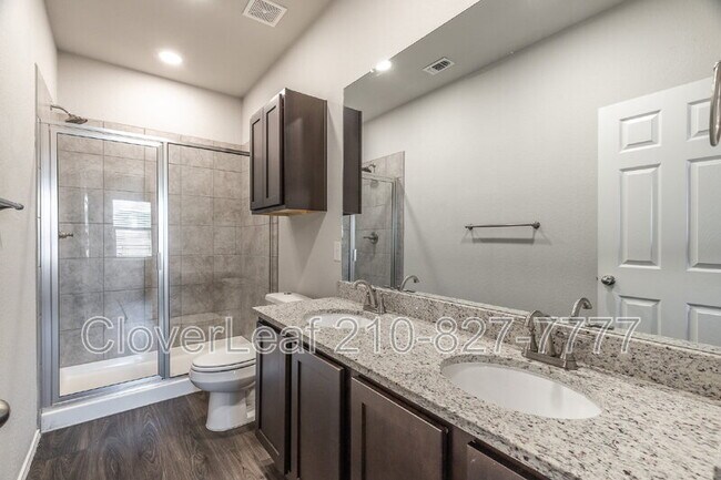 Building Photo - 610 Ashers Pl