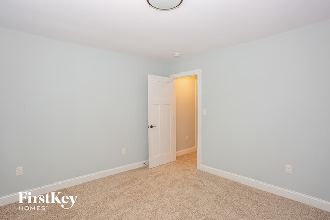 Building Photo - 4819 Ardenwoods Dr