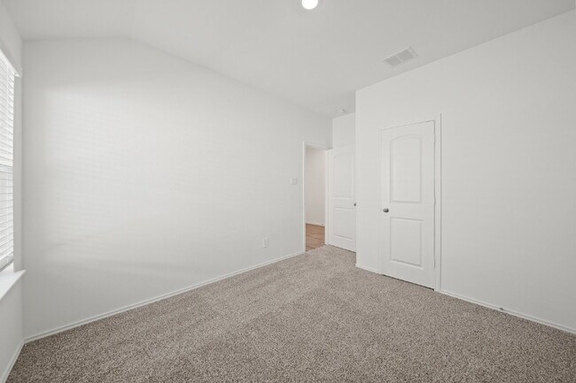 Building Photo - "Charming 4-Bed Sanctuary with Granite Elegance in Magnolia!"