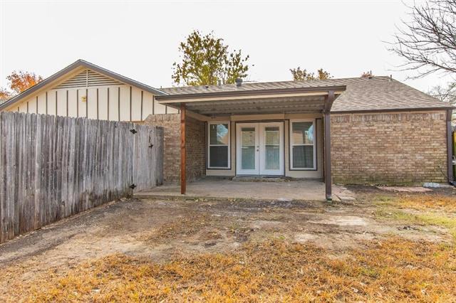 Building Photo - 1213 Wyndham Dr