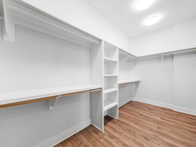 Building Photo - 157 River Rise Wy