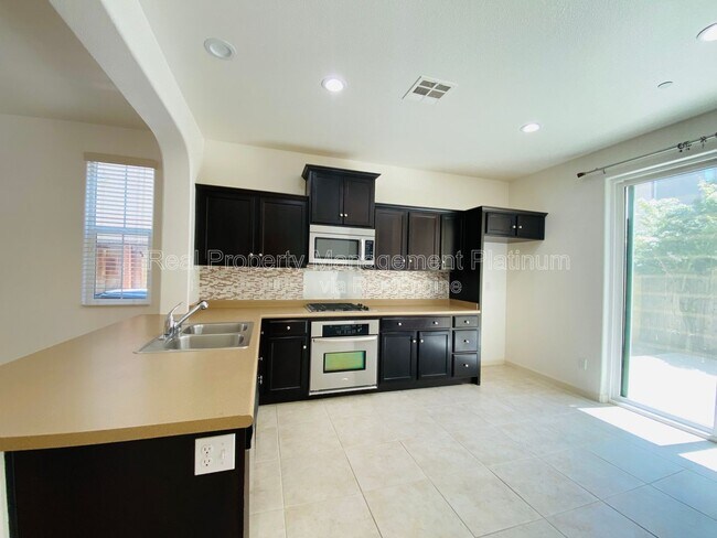 Building Photo - 3628 Elevations Way