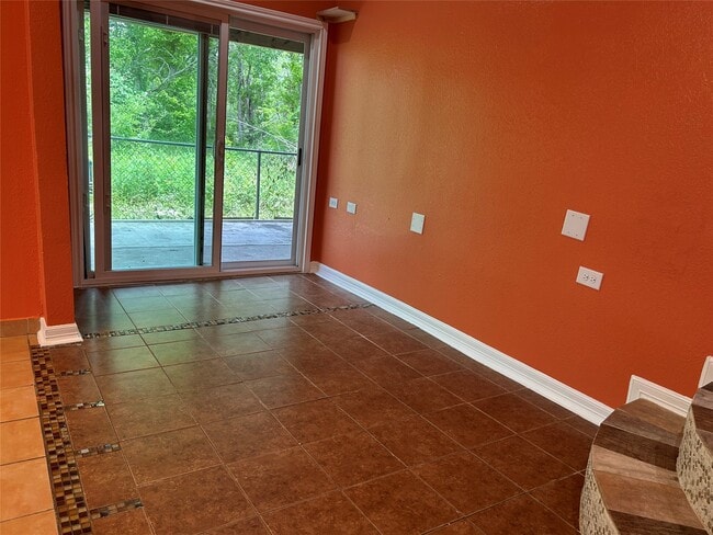 Building Photo - 16116 Green Manor Dr