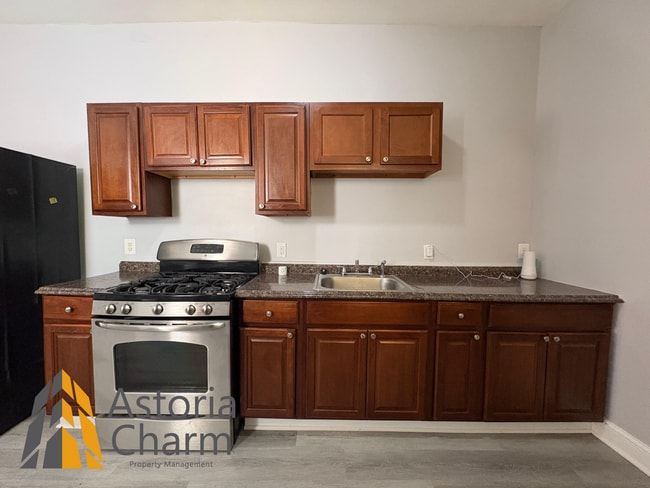 Building Photo - 4 Bed 2 Bath Home Near Mount Vernon – Vouc...