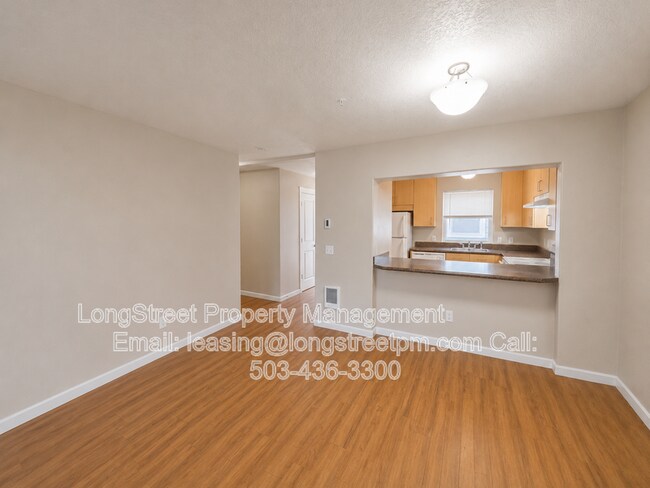 Building Photo - 20 SE 172nd Ave