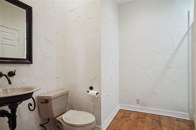Building Photo - 1421 Savoy Ct
