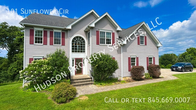 Primary Photo - 101 Sunflower Cir