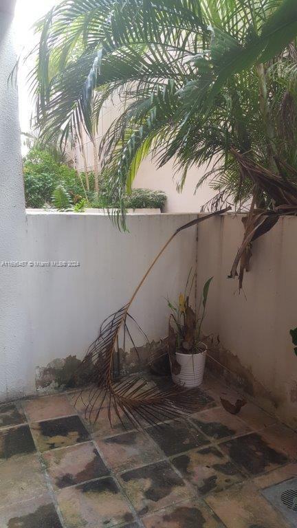 Building Photo - 2801 Florida Ave