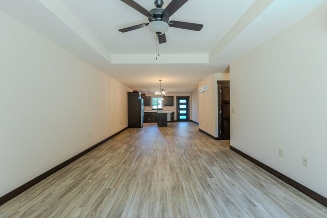 Building Photo - 1137 St Andrews Dr