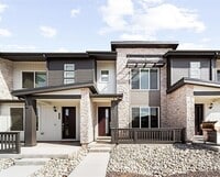 Building Photo - 2037 S Vance Wy