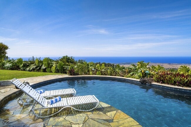Primary Photo - Luxurious Oceanview Getaway w/Private Pool...