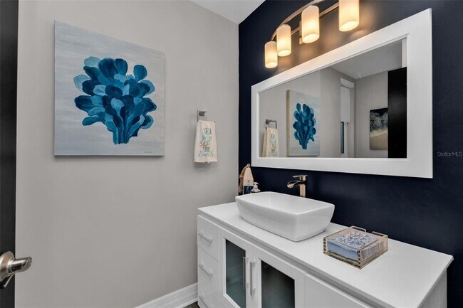 Building Photo - 276 Lewis Cir