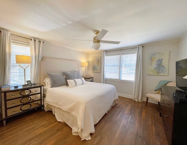 Building Photo - 3BD/2BA Home Located in Colonial Acres