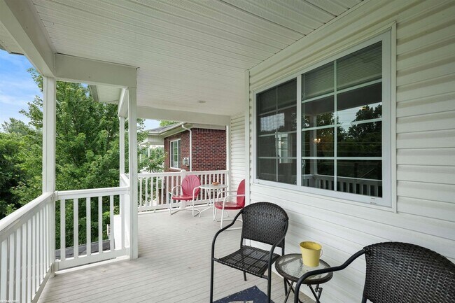 Building Photo - 6986 Boulder Pointe Dr