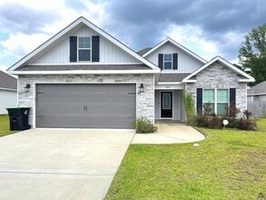 Building Photo - 531 Edgarton Way